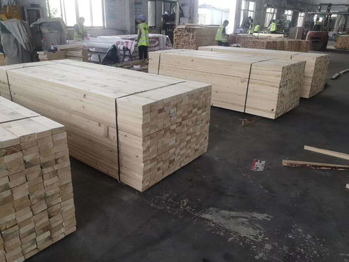 木材加工厂家和您谈谈使用建筑方木要注意的问题